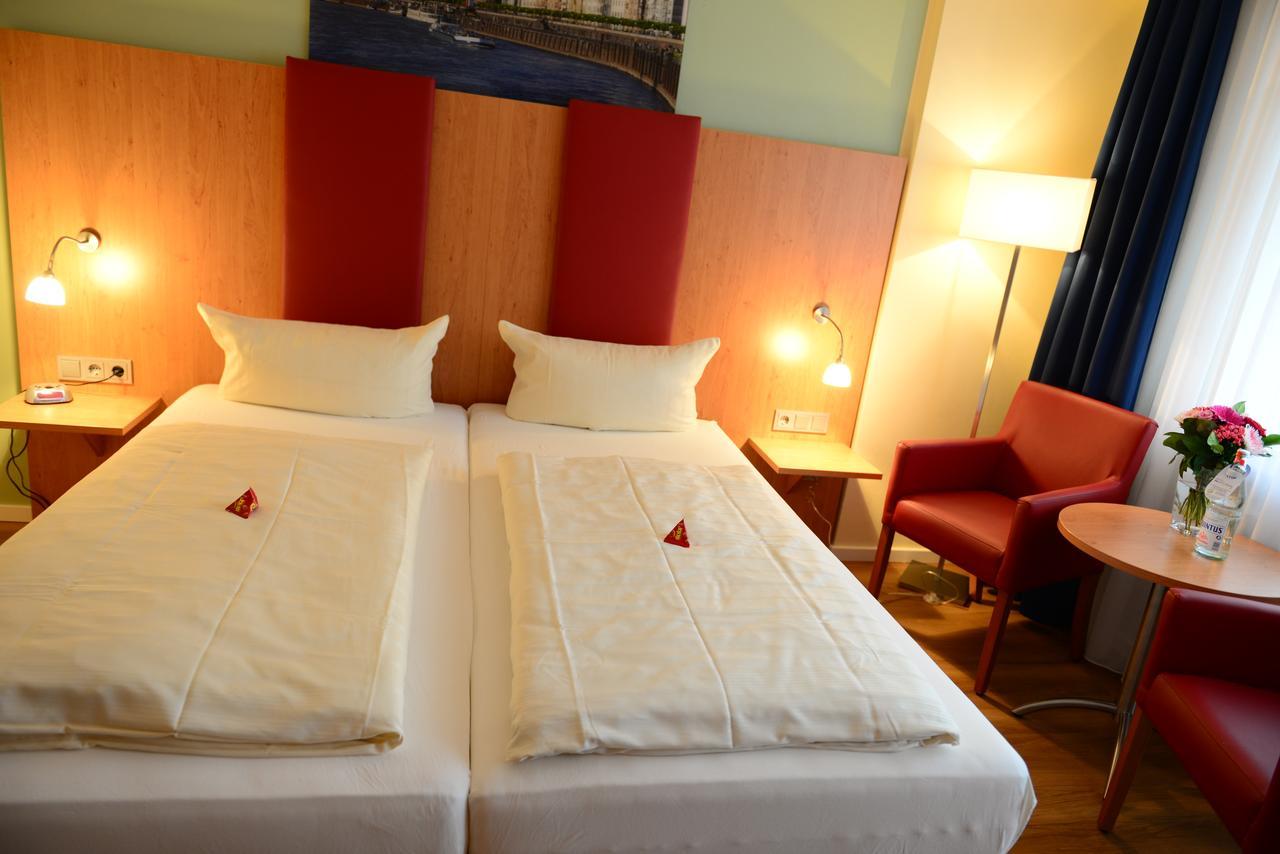 Hotel National Duesseldorf Dış mekan fotoğraf